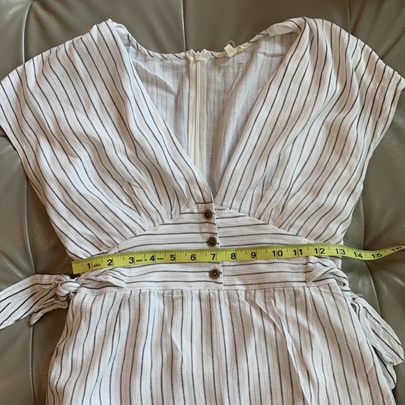 Main Strip Black & White Striped Romper - Picture 6 of 9